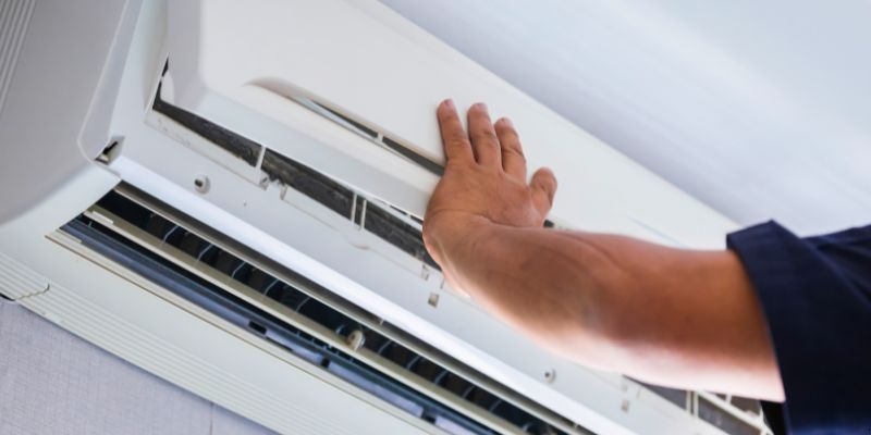 Como fazer a limpeza do ar condicionado em Guarulhos